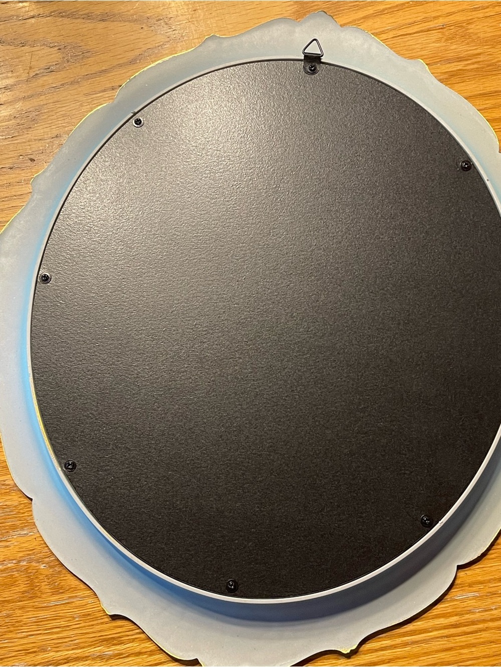 Decorative Vintage-Style Round Wall Mirror in Turquoise 🌼 - Picture 4 of 7